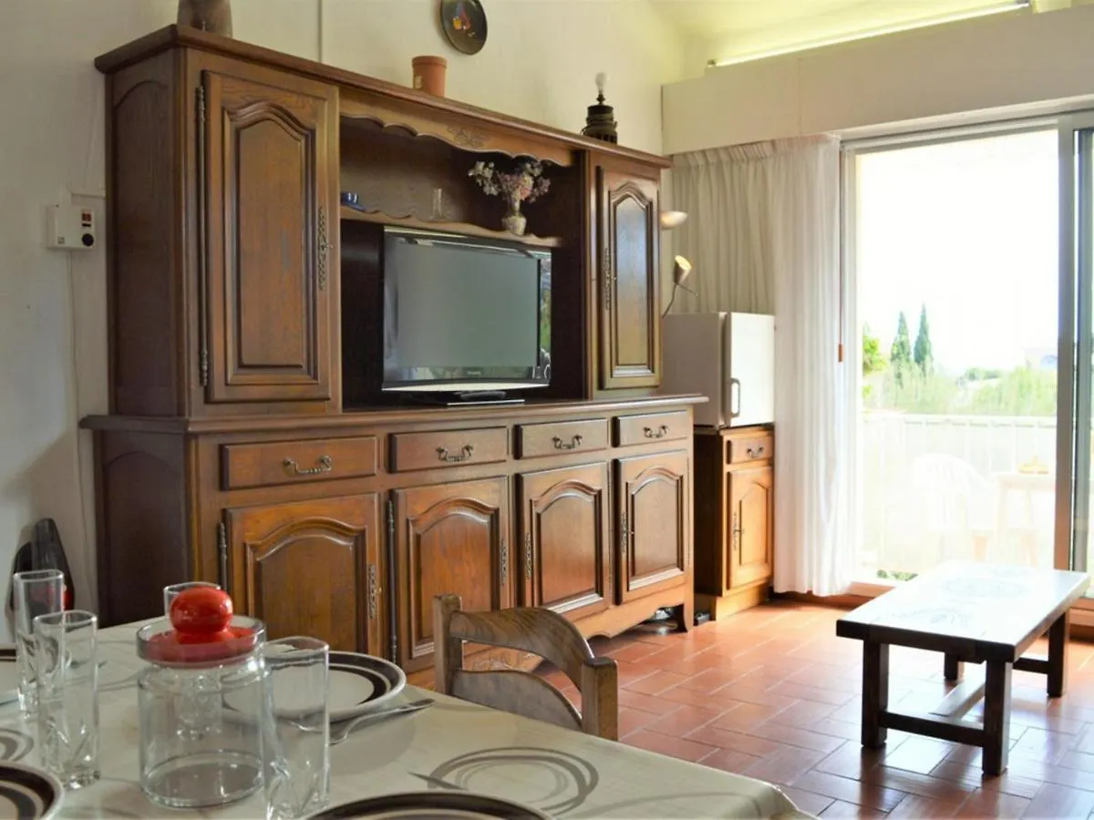 Apartment Appartement 2 Pieces Avec Mezzanine Et Parking, Proche Plage - Le Lavandou - Fr-1-251-205 France