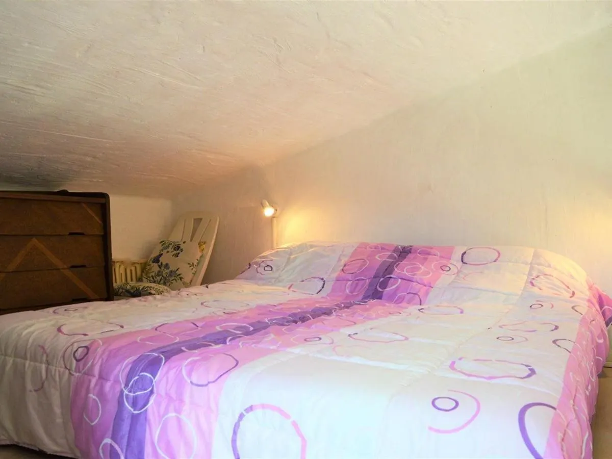 Appartement 2 Pieces Avec Mezzanine Et Parking, Proche Plage - Le Lavandou - Fr-1-251-205 France